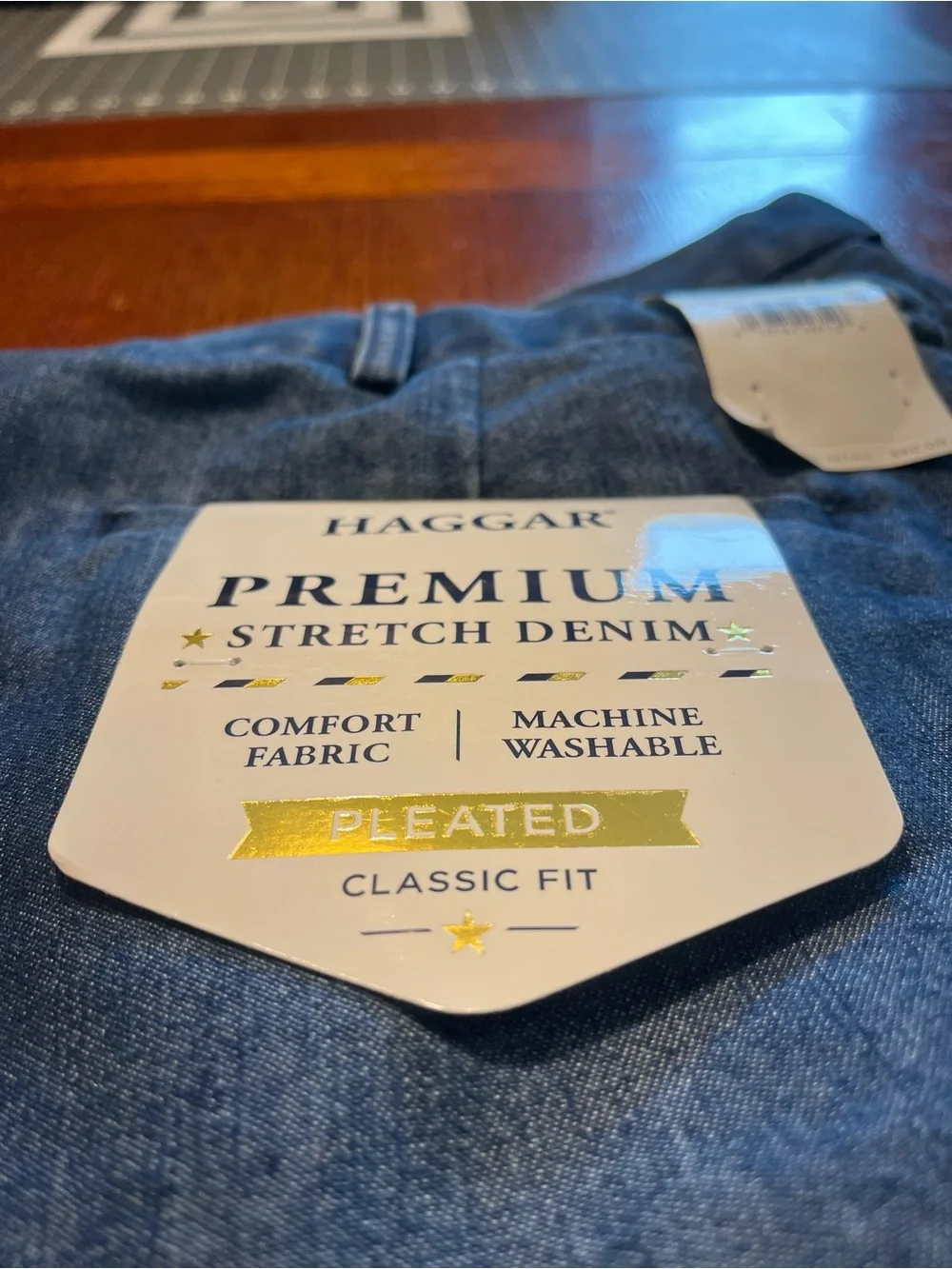 Haggar Men's Blue Denim Jeans - Classic Straight Fit 46x30